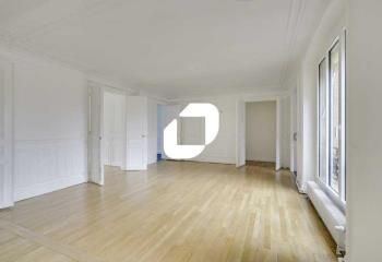 Bureaux à louer Paris 3 - Proche Métro Étienne Marcel