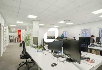 Bureaux à louer Levallois-Perret - Proche Porte de Champerret et RER
