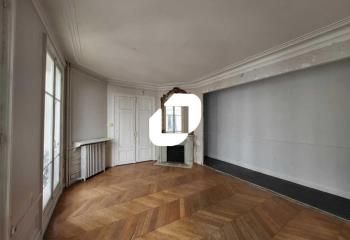 Location bureau Paris 8 - Proche Gare Saint-Lazare et métro