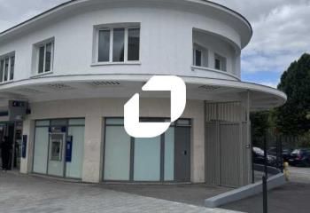 Location bureaux Noisy-le-Sec - Proche tram T1 et RER E