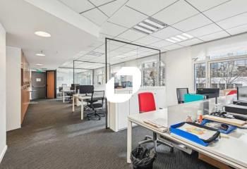 Location bureaux Puteaux - Proche métro ligne 1 et transports