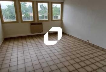 Bureau à louer Magnanville - Proche autoroute A13 et gare SNCF