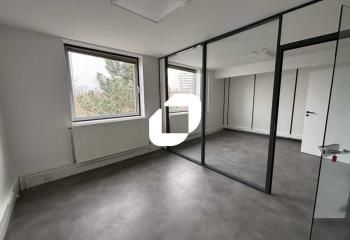 Location bureaux Courcouronnes - Proche RER D, Tram T12, A6 et N104