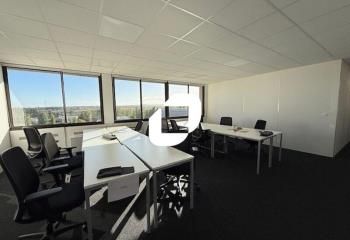 Location bureaux Saint-Ouen-l'Aumône - Proche autoroute A15 et N184