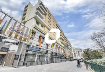 Location bureau Issy-les-Moulineaux - Proche métro, tramway et bus