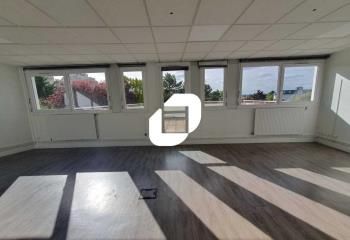 Location bureaux Chatou - Proche RER A et autoroutes A13, A14, A86