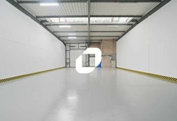 Location cellule d'activités Gonesse - Proximité A1 et A104
