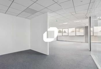 Location bureaux Chelles - Proche RER E et centre-ville