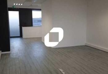 Location bureau Chanteloup-en-Brie - Proche Val d'Europe et RER