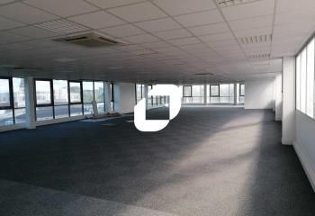 Location bureaux Bezons - Proche tramway et autoroute A86
