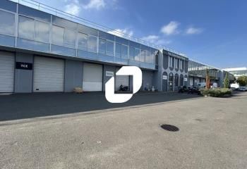 Location local d'activité Saint-Denis - Proximité axes autoroutiers et transports