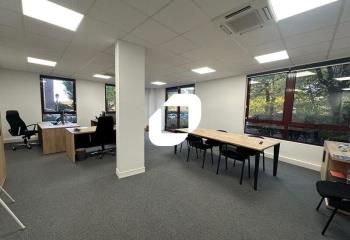 Location bureaux Saint-Germain-en-Laye - Proche A14 et transports