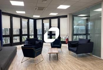 Location bureaux Gennevilliers - Proximité RER, bus et tram