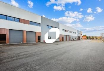 Location locaux d'activité Viarmes - Proximité A16 et gare