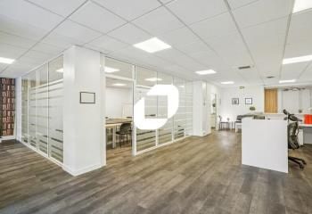 Location bureaux Paris 4 - Proche Métro Rambuteau et RER Châtelet