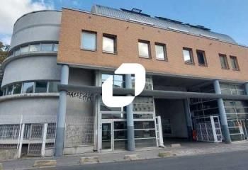Location bureaux Saint-Ouen - Proche métros Carrefour Pleyel et Mairie de Saint-Ouen