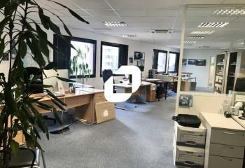 Location bureaux Issy-les-Moulineaux - Proche métro et tramway