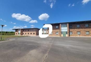 Location bureaux Mennecy - Proche RER D, bus et autoroute