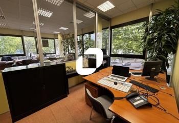 Vente bureaux Évry - Proche tribunal, commerces, A6 et N104