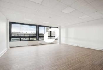 Location bureaux Sarcelles - Proche tramway et ZFU