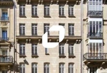 Location bureaux Paris 8 - Proche gare Saint-Lazare et métro