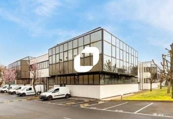 Location bureaux Nanterre - Proche A86 et Tram T2