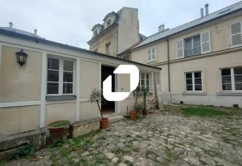 Location bureau Versailles - Quartier Notre-Dame, proche gare Rive Droite