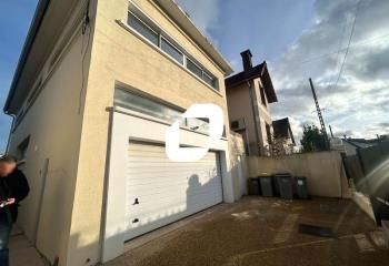 Local tertiaire à louer Gonesse - Proche A1 et bus