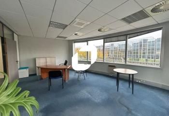 Location bureaux Villepinte - Face gare, RER B, Tram T1