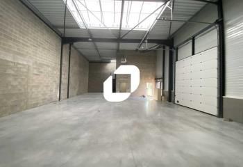 Location local d'activité Champagne-sur-Oise - Proche A16 et train