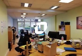Location bureaux Levallois-Perret - Proche transports et parkings