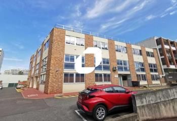 Location bureaux Montrouge - Proche métro, tramway et RER