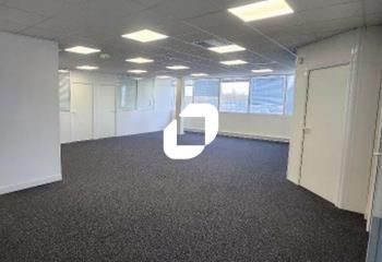 Location bureaux Vélizy - Proche A86, N118, RER et Tram T6