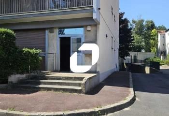 Vente bureaux Saint-Denis - Proche métro ligne 13 et Tram T8