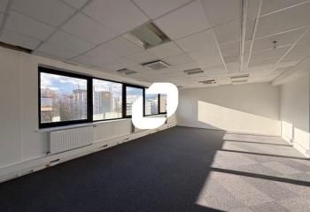 Local commercial à louer Cergy - Proche RER A