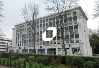 Location bureau Le Chesnay - Proche A13 et Parly 2