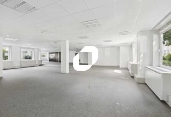 Location bureaux Suresnes - Proche tramway et autoroutes