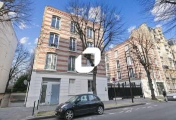 Location bureaux Neuilly-sur-Seine - Proche métro ligne 1 et quais de Seine