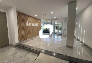 Location bureaux Vélizy-Villacoublay - Proche autoroute A86 et tramway T6