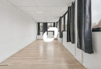 Location bureaux Goussainville - Proche gare, accessible PMR
