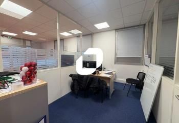 Location bureau Montigny-le-Bretonneux - Proche gare Saint-Quentin-en-Yvelines