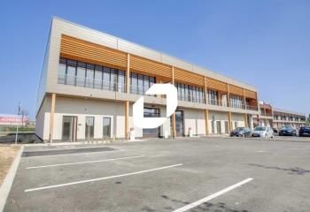 Local d'activité à louer Collégien - Parc sécurisé près A4