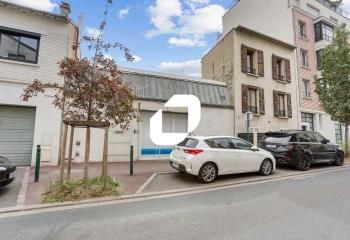 Vente bureau atypique Suresnes - Proche Seine et Tram T2