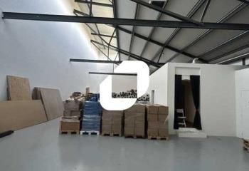 Location local d'activité Saint-Denis - Proche transports et axes autoroutiers