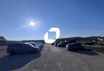 Location terrain clos sécurisé Poincy - accès poids lourds