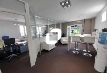 Location bureaux Champagne-sur-Oise - Proche gare et A16