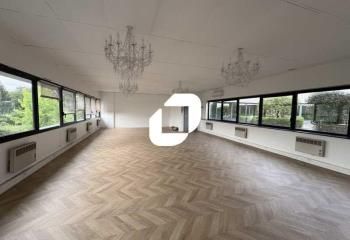 Bureaux à louer Plaisir ZA Sainte Apolline proche N12