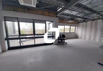 Bureaux à louer Élancourt - Proche RER C et autoroutes