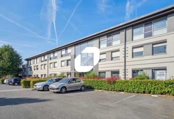 Location bureaux Magny-le-Hongre proche RER A et A4