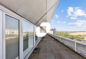 Location bureaux Paris 19 - Quartier Villette, proche métro et tram
